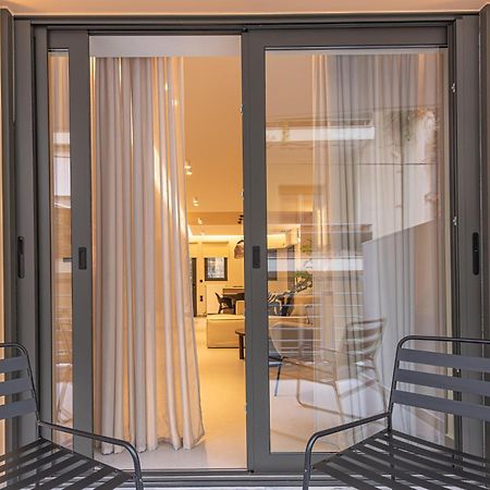 Phaedrus Living: Luxury Modern City Flat Koukaki Athens Exterior photo